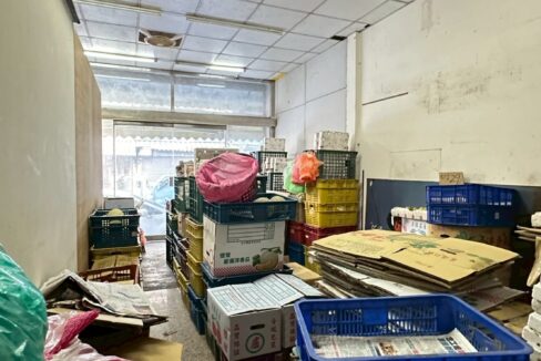 LINE_ALBUM_金雞母店面（B)_251117_11