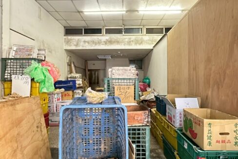 LINE_ALBUM_金雞母店面（B)_251117_12