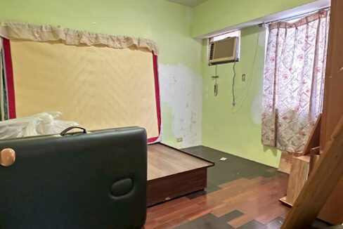 LINE_ALBUM_金雞母店面（B)_251117_7