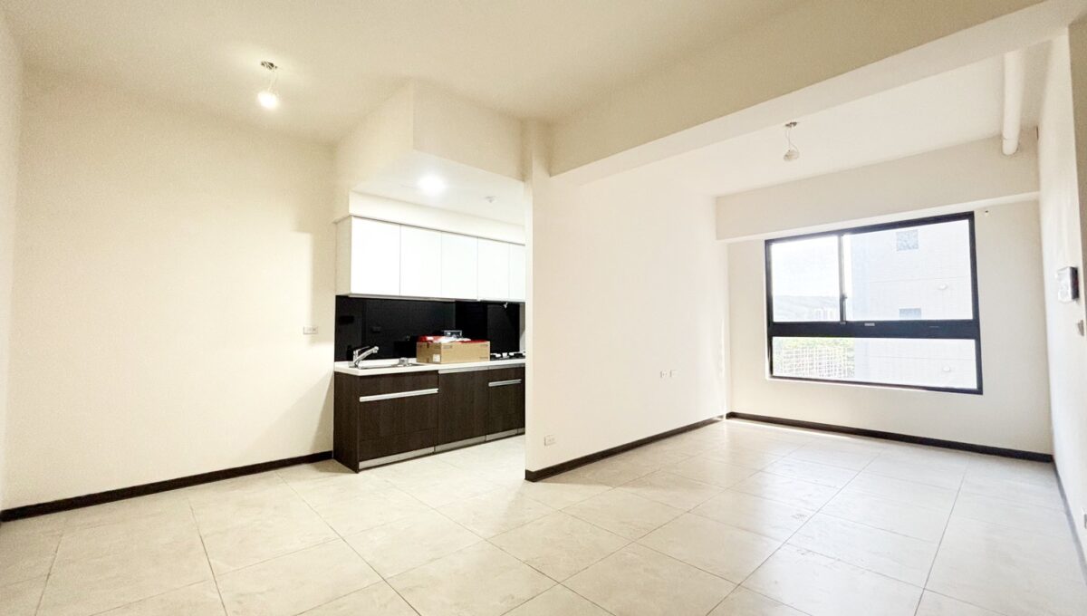 LINE_ALBUM_合新詠遇明亮2房車位大厦_251128_5