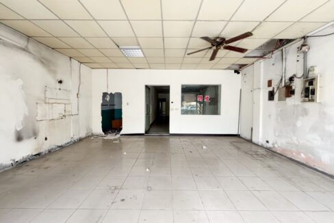 LINE_ALBUM_新豐省道12米路金店面_251201_4