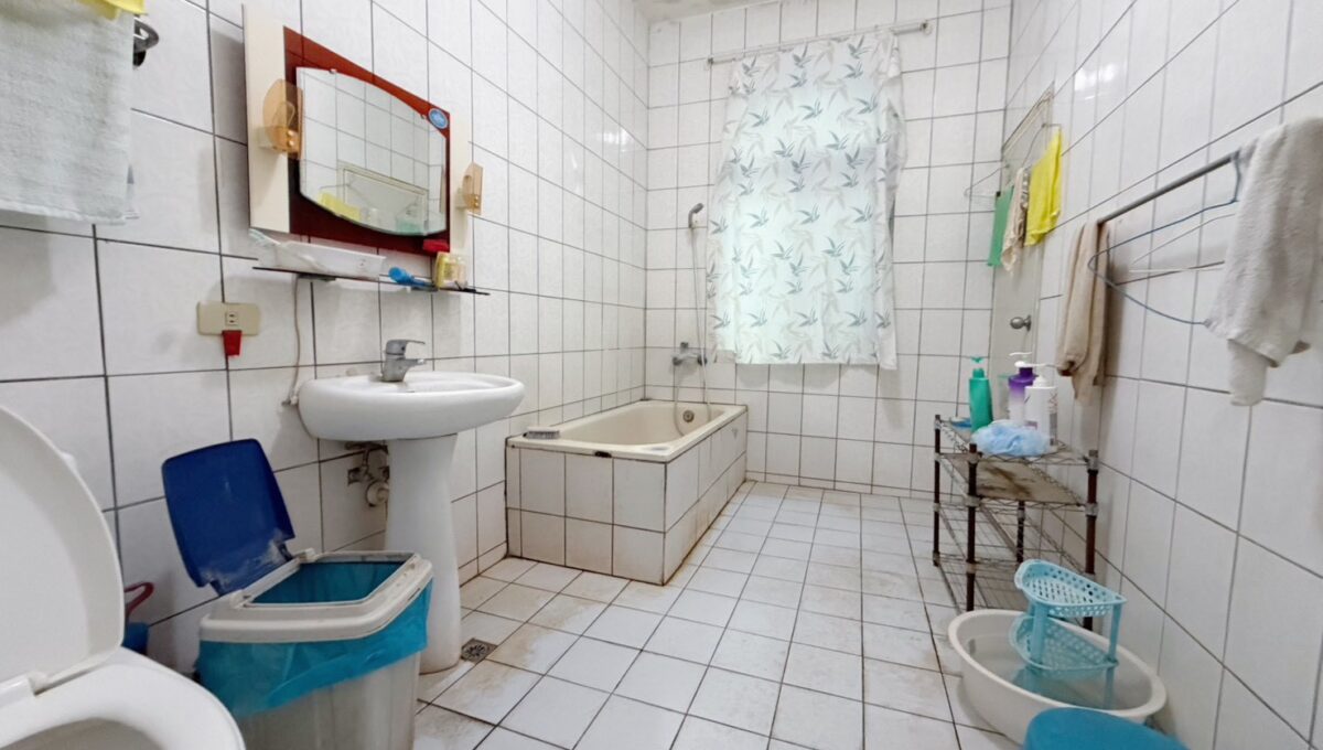 LINE_ALBUM_綠園山莊透天_251201_1