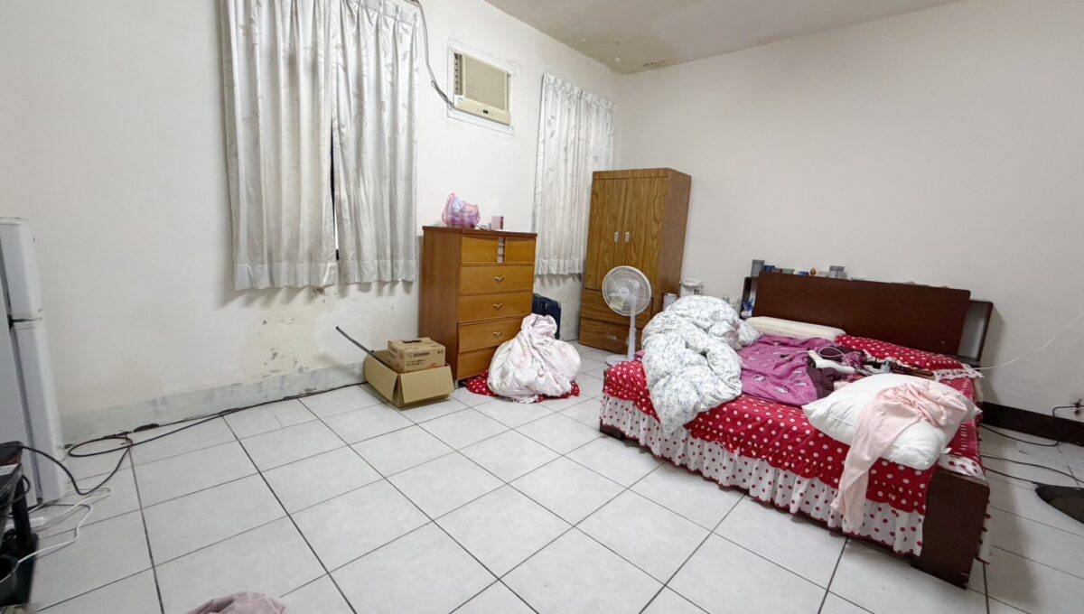 LINE_ALBUM_綠園山莊透天_251201_3